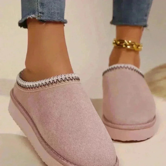 Baby Pink Women's Ultra-Soft Plush Cozy Anti-Slip Slip-On Slippers - Picture 2 of 6